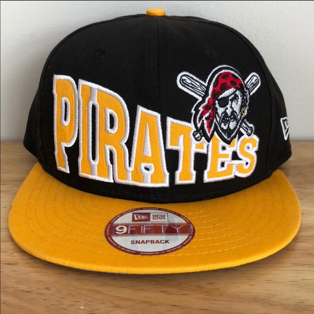 New ERA MLB Pittsburgh Pirates Hat. Worn ONCE.